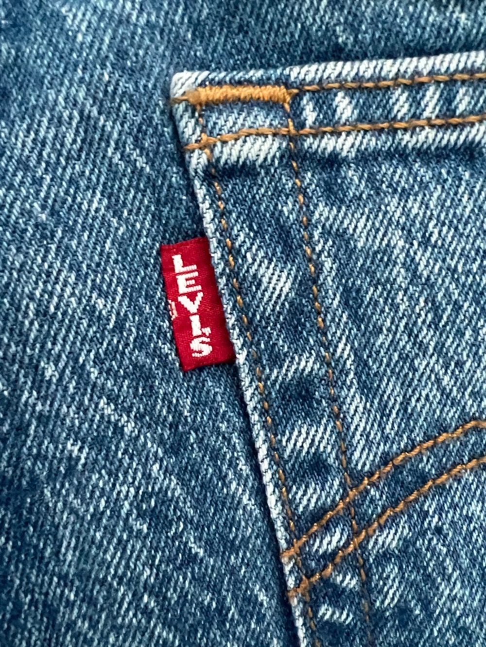 NWT Levi’s Wedgie Straight-Leg Big E Blue Denim Jeans Button Fly - Sz 28x28 - Picture 4 of 13